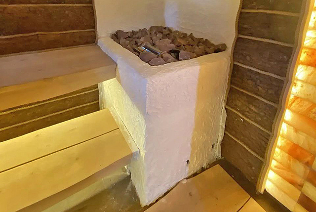 Печь с отделкой "мазанка"